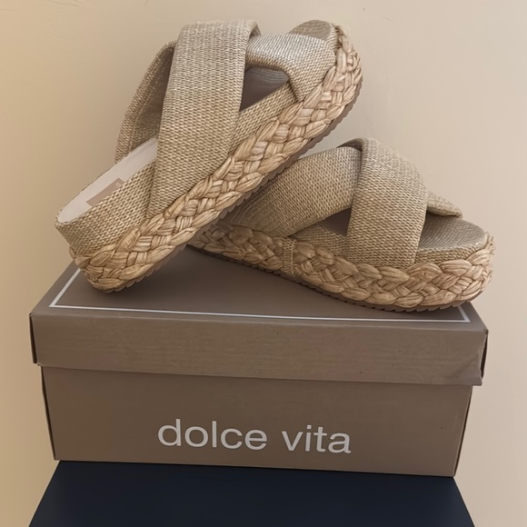 Dolce Vita Beige Woven Sandals - Picture 1 of 7